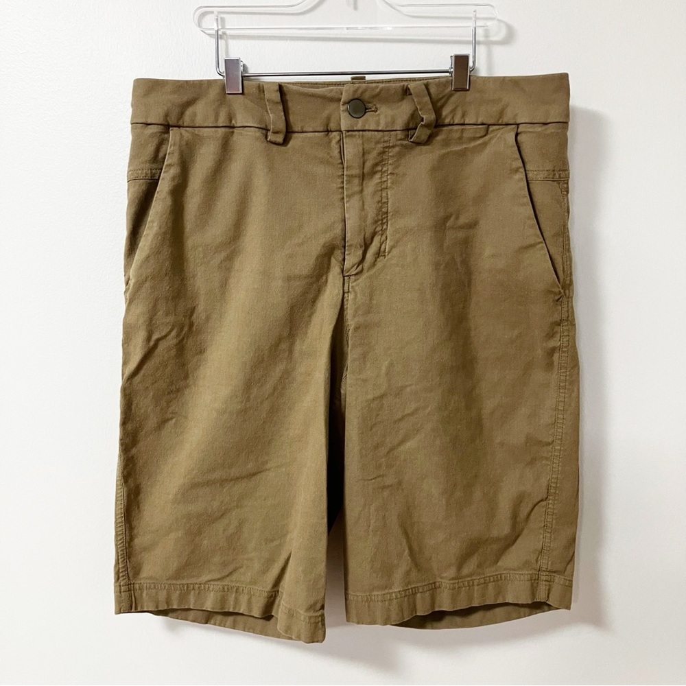 Lululemon | Tan Chino Shorts 30 Athletic Gym Minimalist Neutral Workout